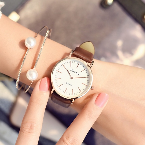 Accessories - NEW 4 Colors Classic Simple Quartz Watch